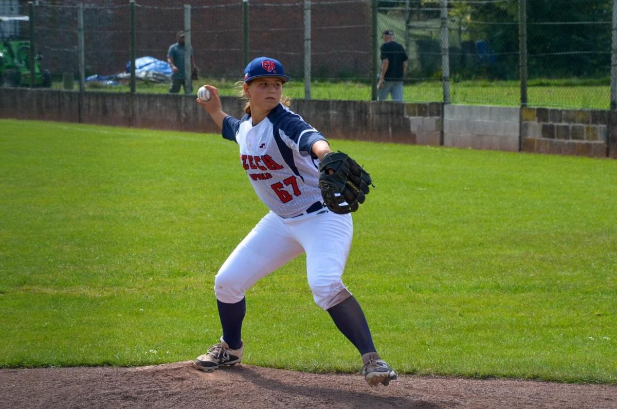 Vítězkou ankety SAMK o nejlepší sportovce roku 2021 je naše baseballistka.