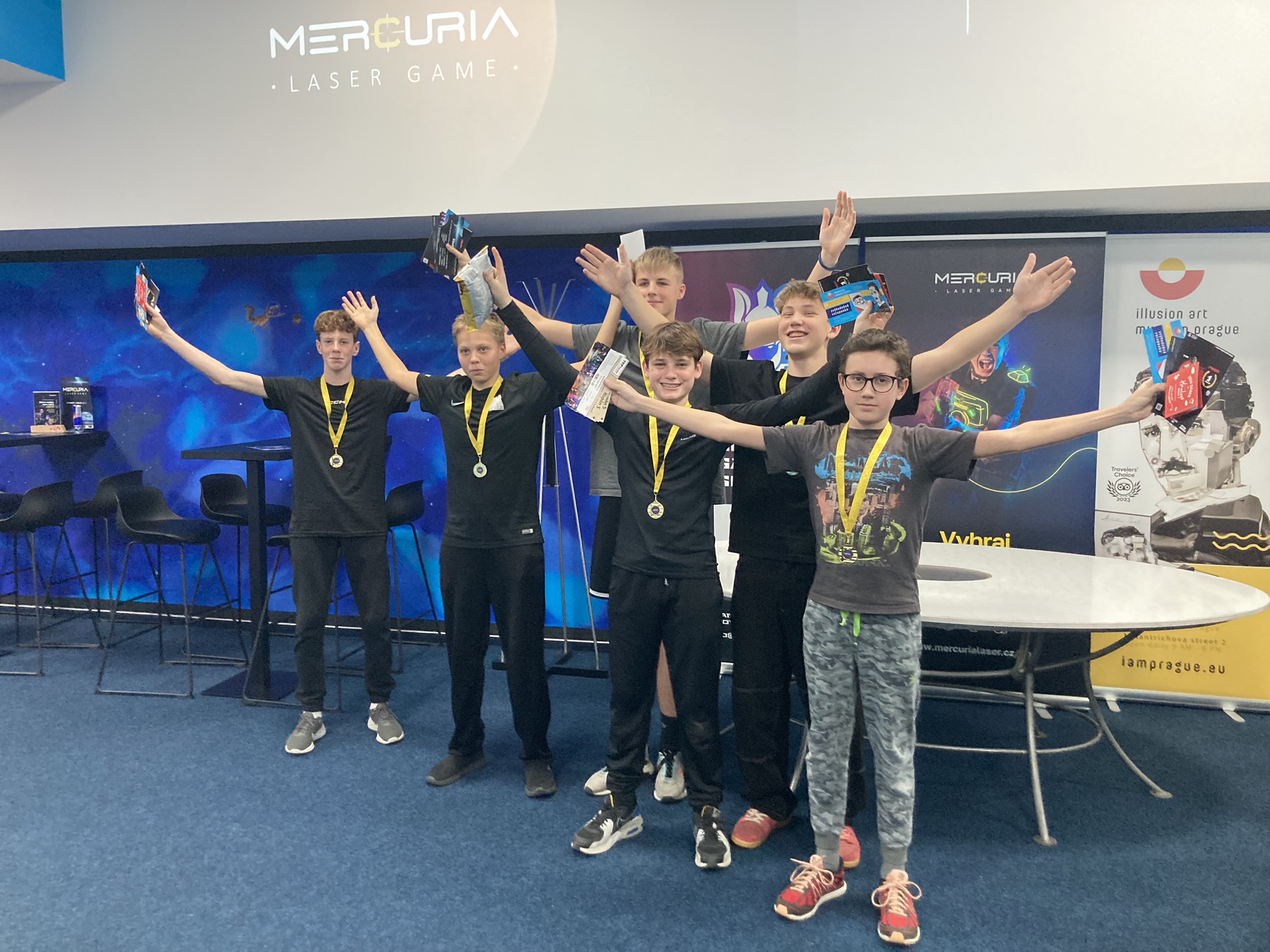 Školní liga v Laser game, Jump park s exkurzí pražských památek